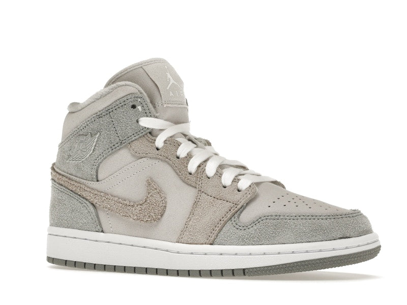 Jordan 1 Mid SE Particle Grey (Women's)