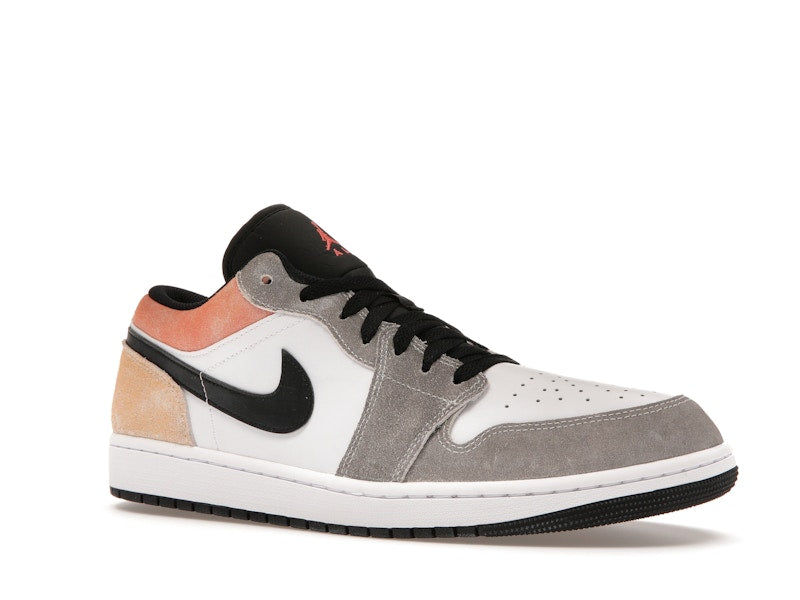 Jordan 1 Low SE Flight Club