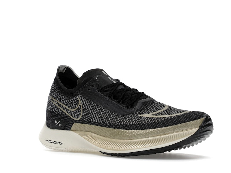Nike Streakfly Black Metallic Gold Grain