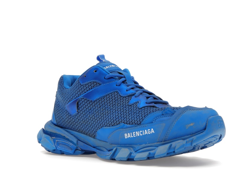Track.3 Blue