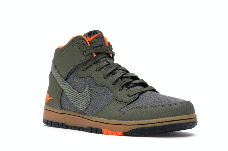 Nike Dunk CMFT Swoosh Social Club Olive