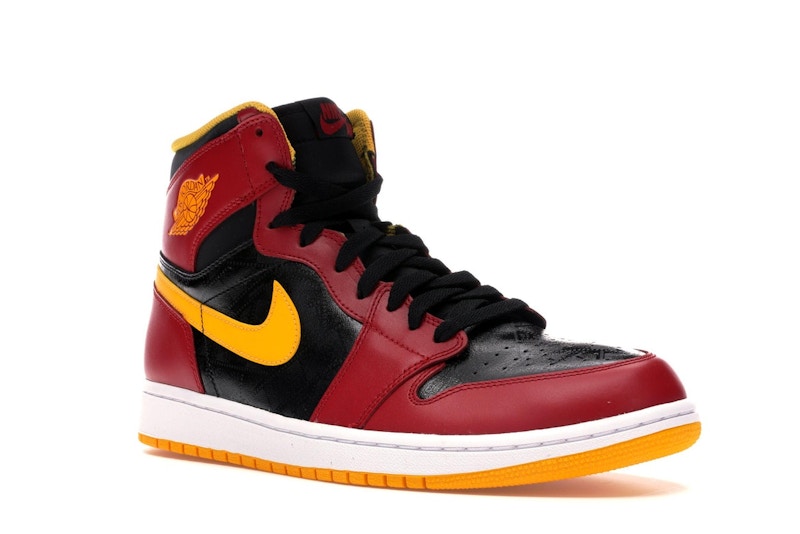 Jordan 1 Retro Human Highlight