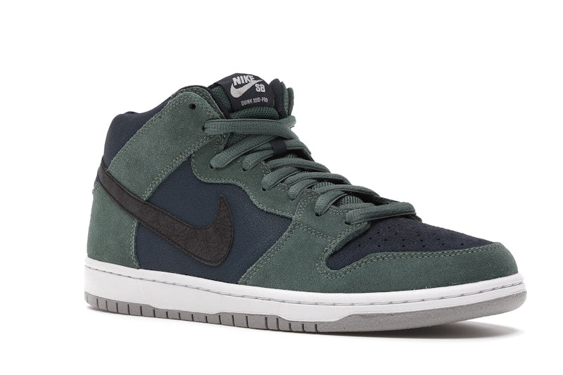 Nike SB Dunk Mid Nori