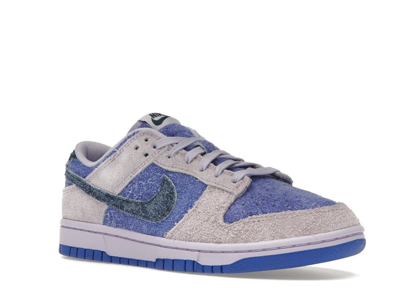 Nike Dunk Low SE Hydrangeas (Women's)