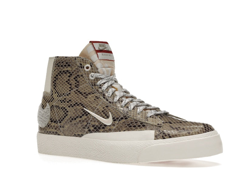 Nike SB Blazer Mid Soulland FRI.day 03