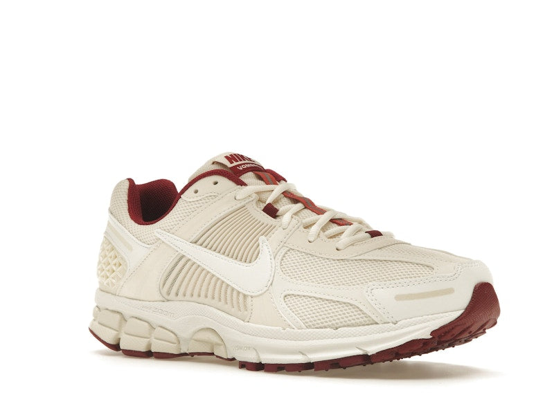 Nike Zoom Vomero 5 Valentine's Day (Women's)