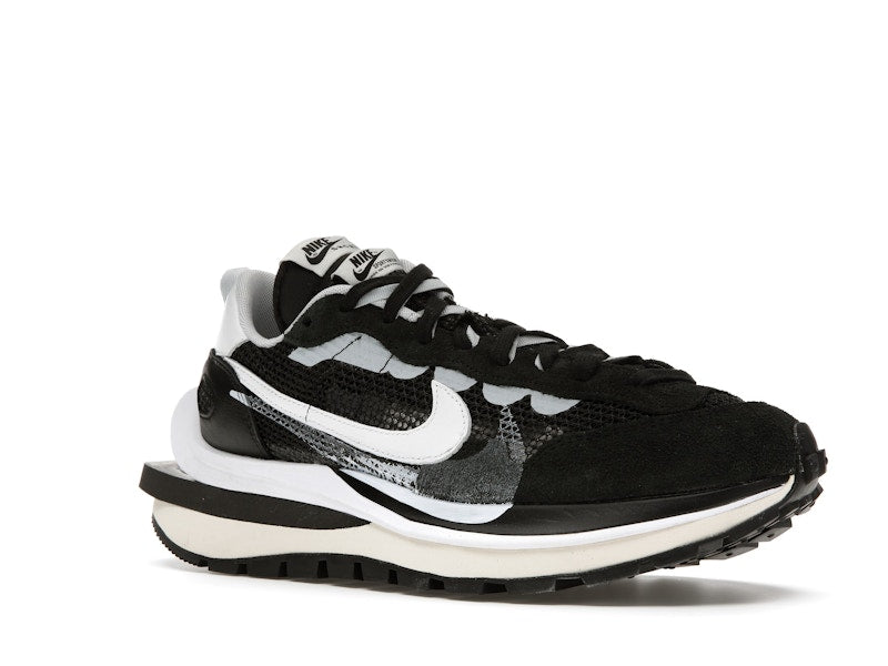Nike Vaporwaffle sacai Black White