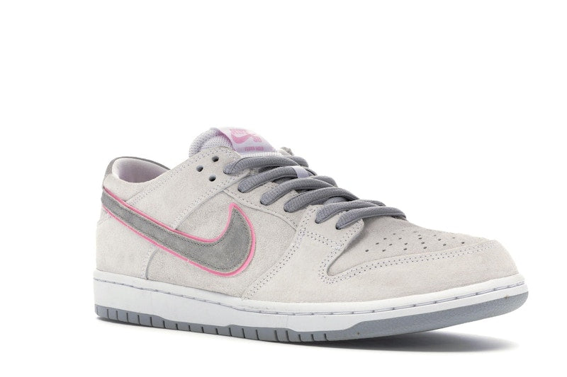 Nike SB Dunk Low Ishod Wair Flat Silver