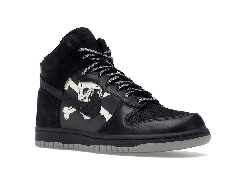 Nike Dunk High St. Pauli