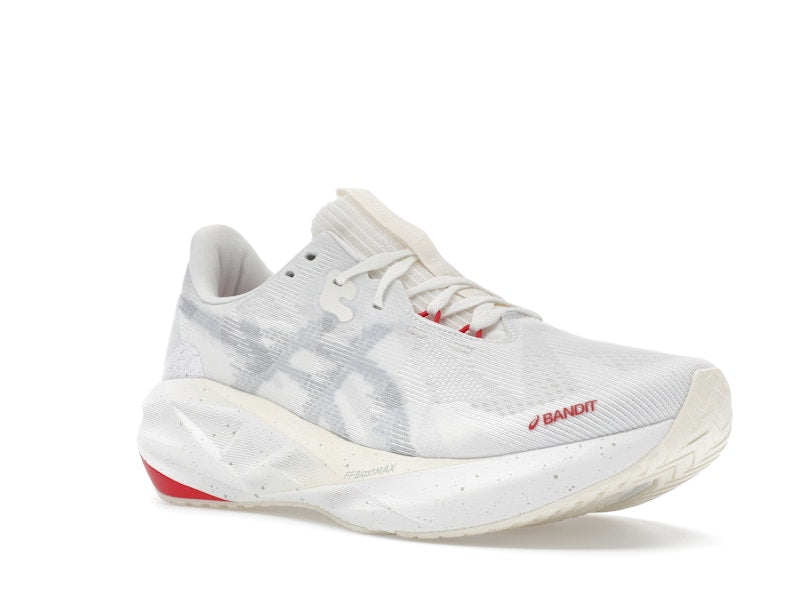 ASICS Novablast 5 Bandit