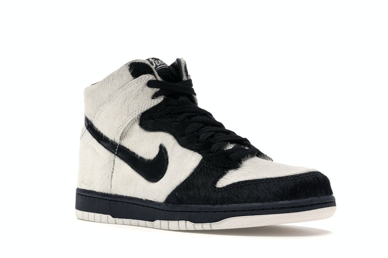 Nike Dunk High Panda