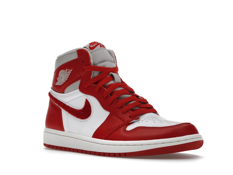 Jordan 1 Retro High OG Varsity Red (Women's)
