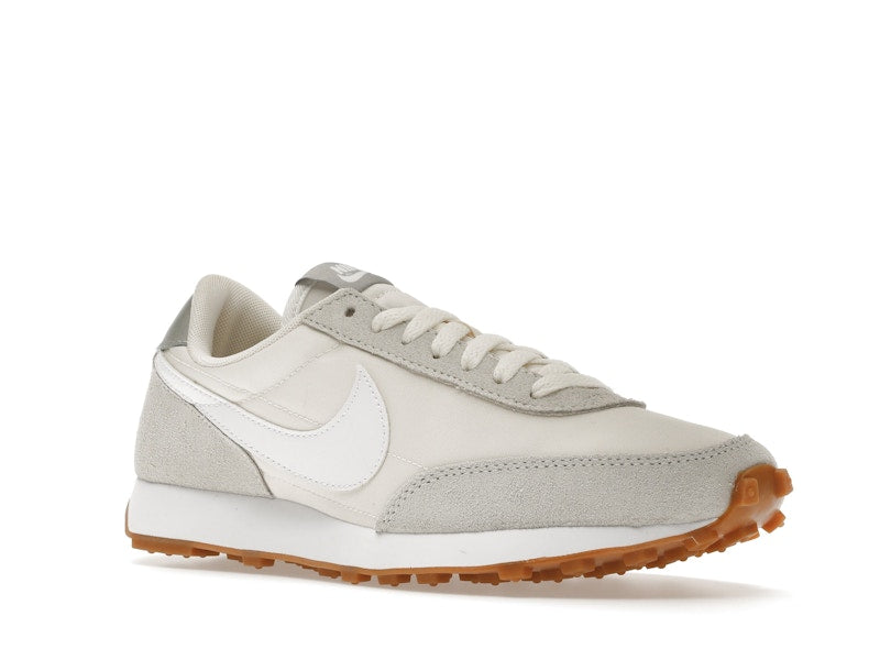 Nike Daybreak Pale Ivory Light Smoke Grey (Women's)