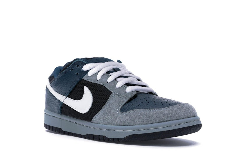 Nike Dunk Low Pro SB Futura