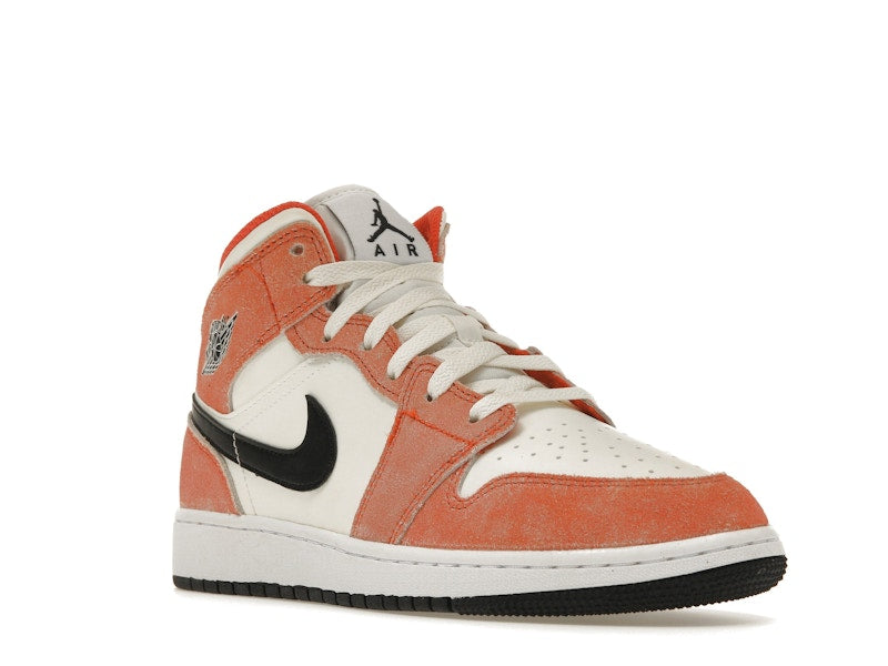 Jordan 1 Mid SE Orange Suede (GS)