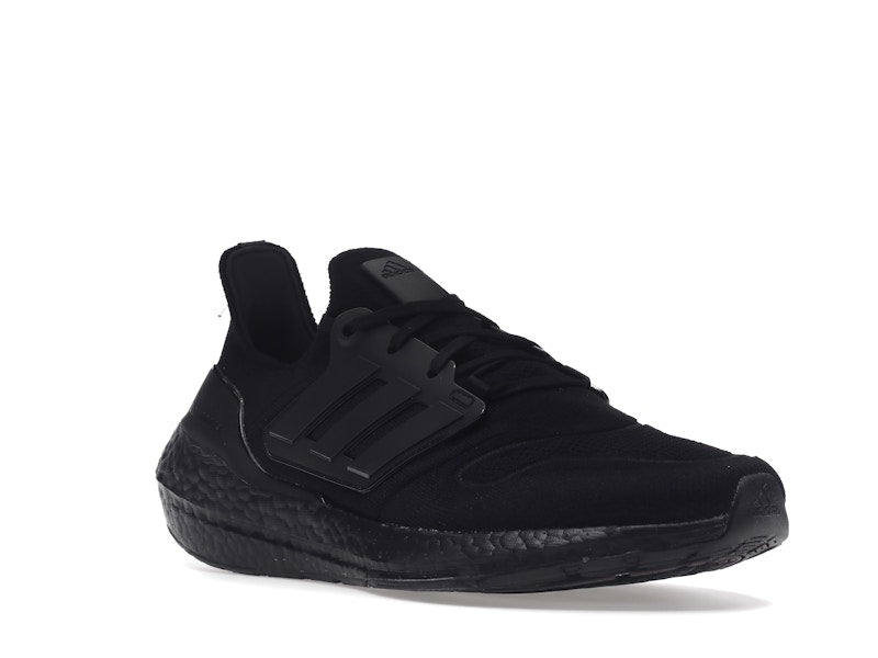 adidas Ultra Boost 22 Triple Black