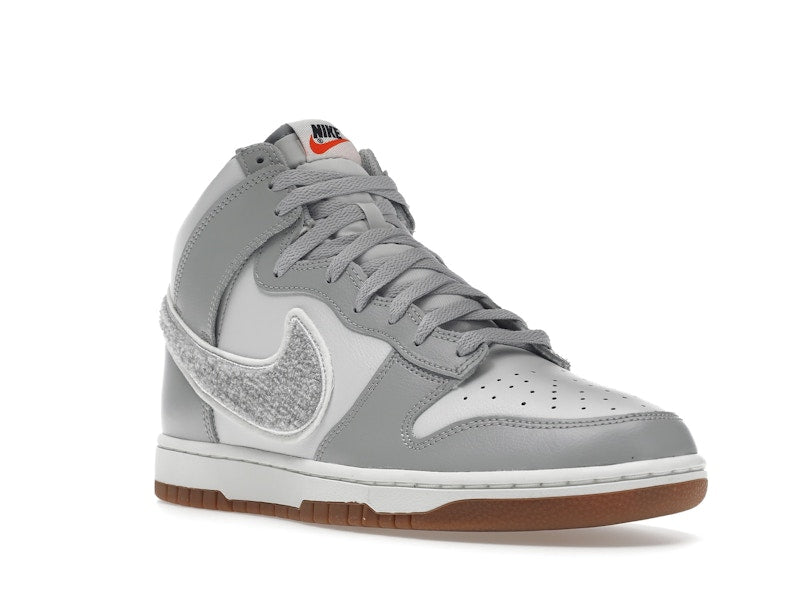 Nike Dunk High University Chenille Swoosh Light Smoke Grey