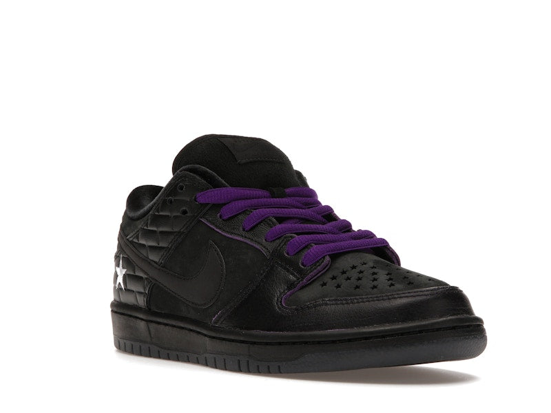 Nike SB Dunk Low Familia First Avenue