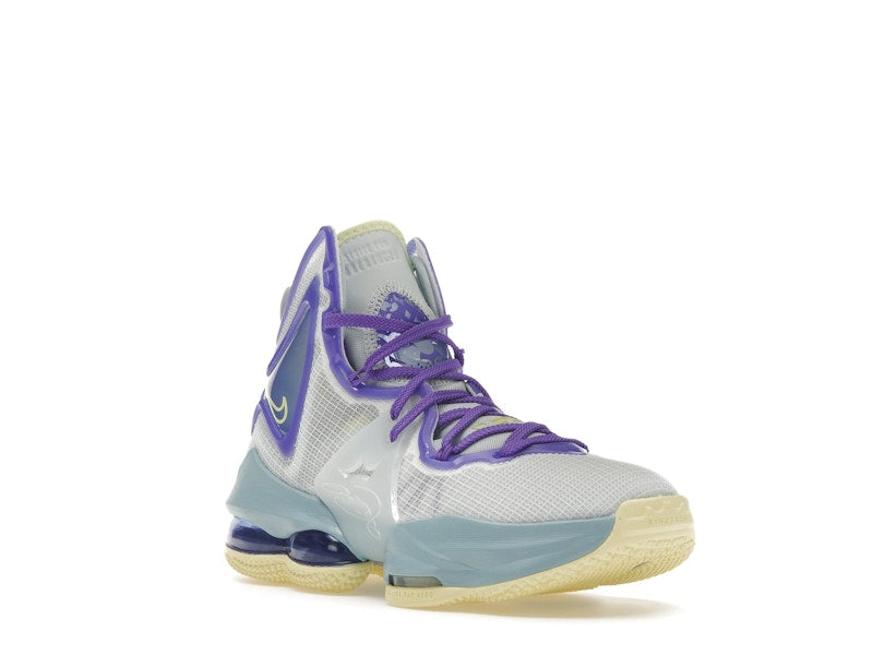 Nike LeBron 19 Aura (GS)