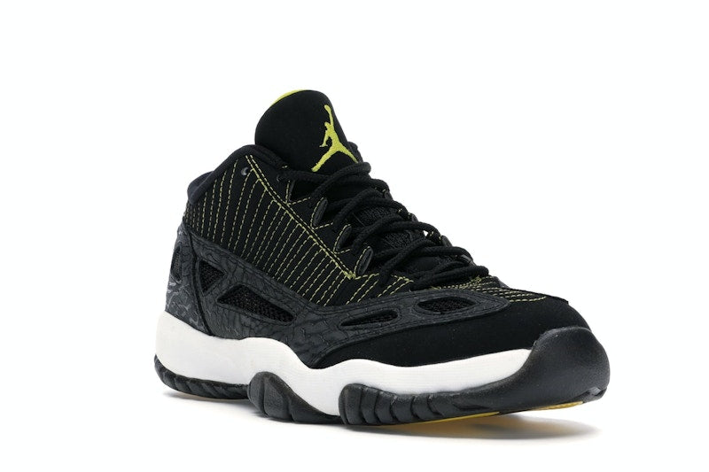 Jordan 11 Retro Low IE Black Zest