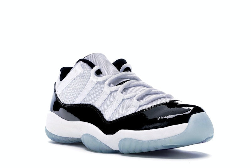 Jordan 11 Retro Low Concord