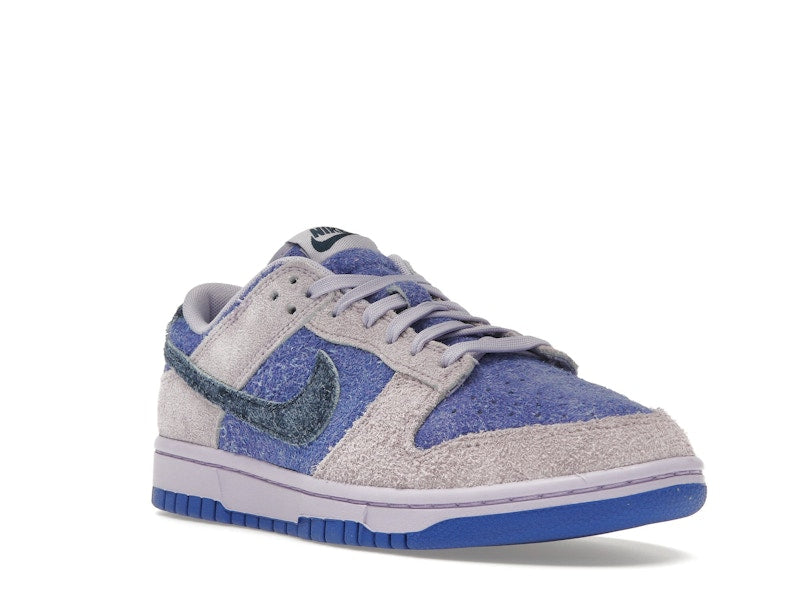 Nike Dunk Low SE Hydrangeas (Women's)