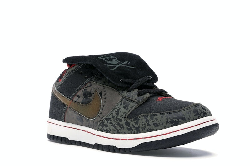 Nike SB Dunk Low SBTG