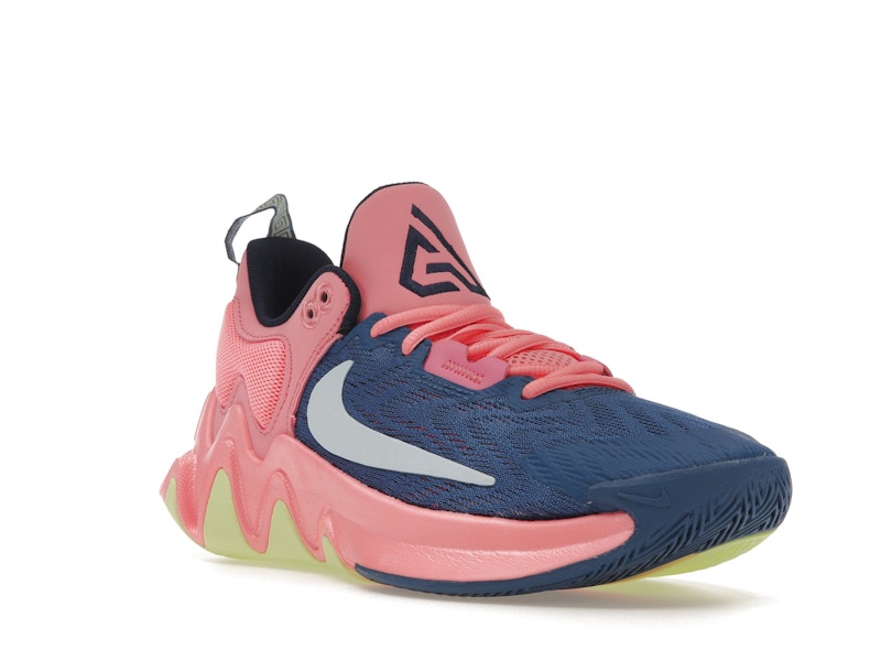 Nike Giannis Immortality 2 The Wonder
