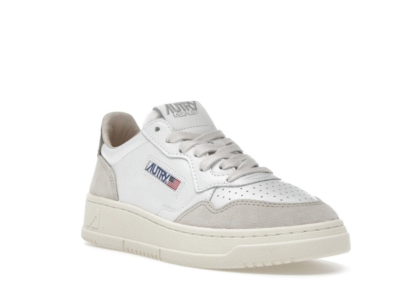 Autry Medalist Leather Low White Covert Green Beige (Women's)