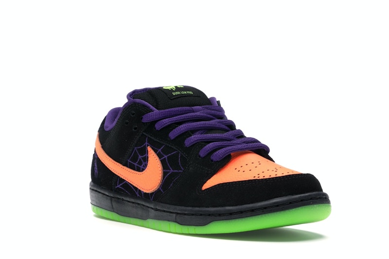 Nike SB Dunk Low Night of Mischief Halloween