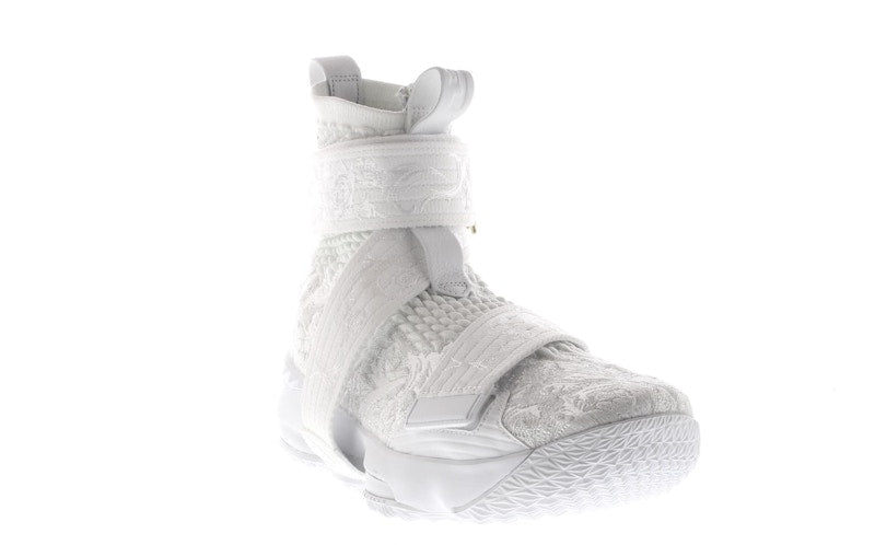 Nike LeBron 15 Lifestyle KITH City of Angels