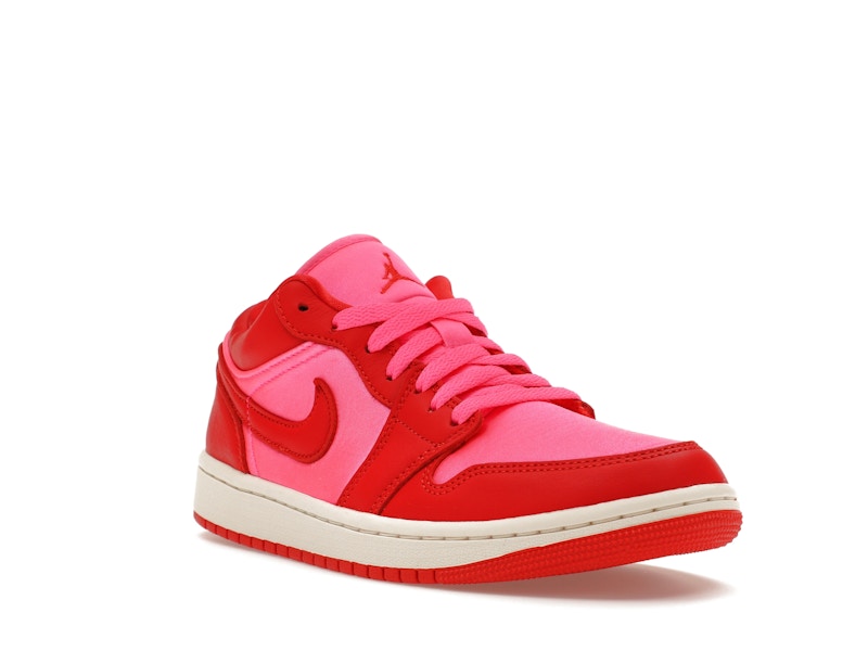 Jordan 1 Low SE Pink Blast (Women's)