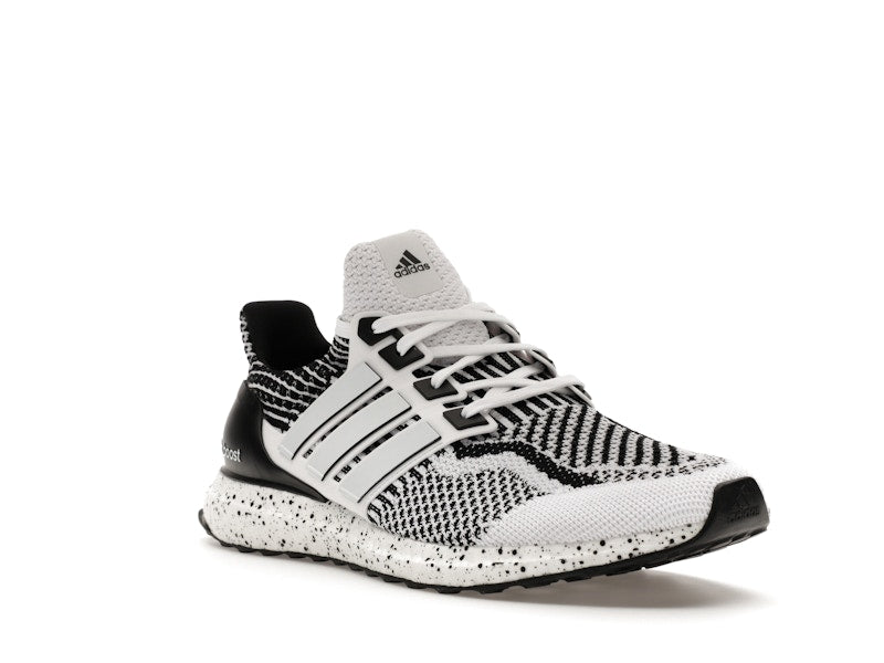 adidas Ultra Boost 5.0 DNA Cloud White Black