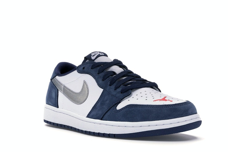 Jordan 1 Low SB Midnight Navy
