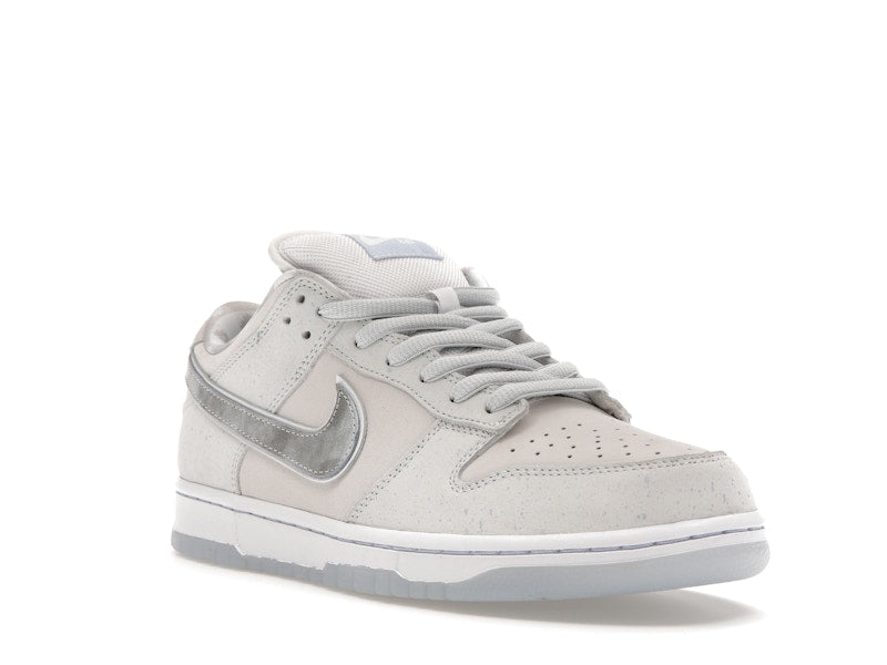 Nike SB Dunk Low White Lobster (Friends and Family)