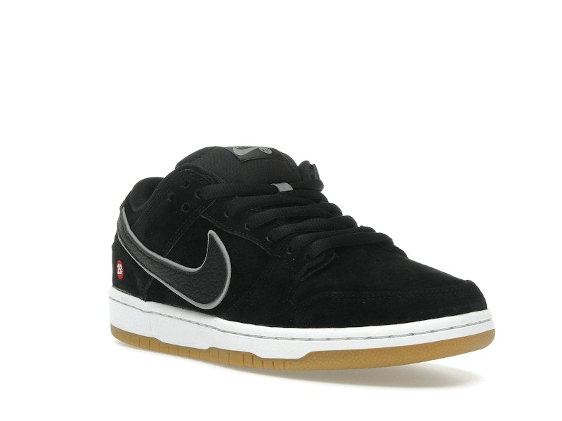 Nike SB Dunk Low Quartersnacks