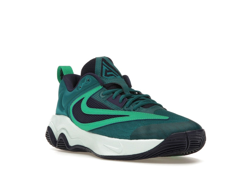 NIke Giannis Immortality 3 Geode Teal Purple