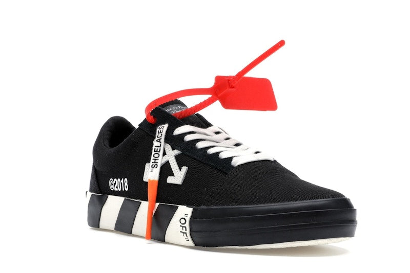 OFF-WHITE Vulc Low Black