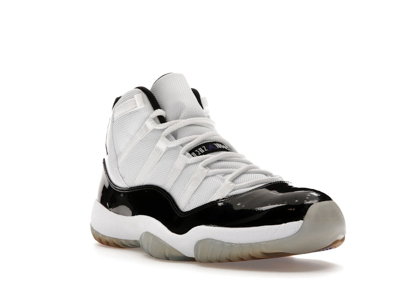 Jordan 11 Retro Concord (2011)