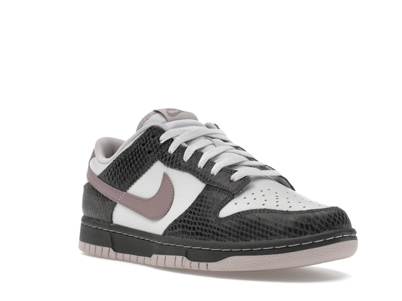 Nike Dunk Low SE Medium Ash Violet Snakeskin