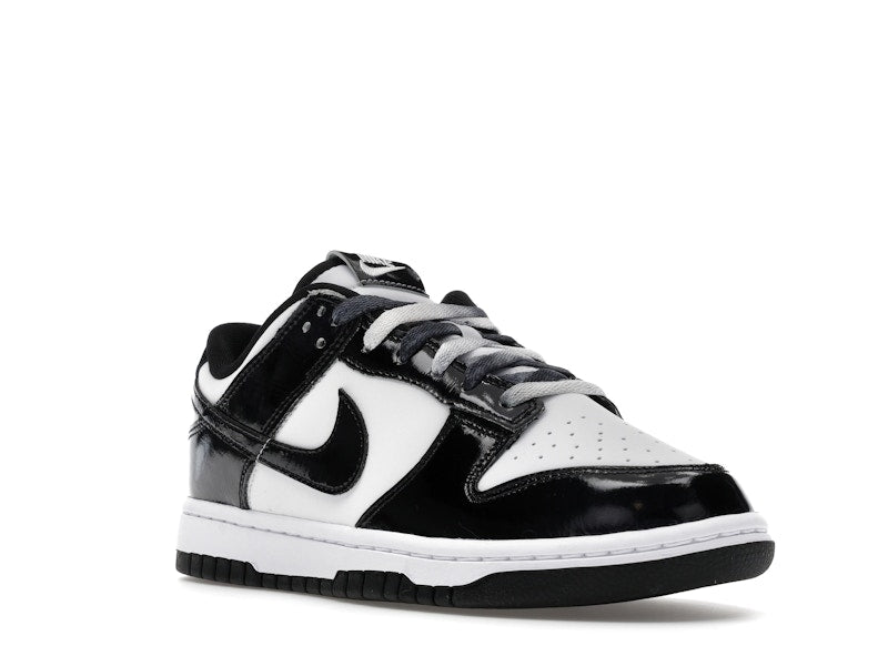 Nike Dunk Low SE Panda