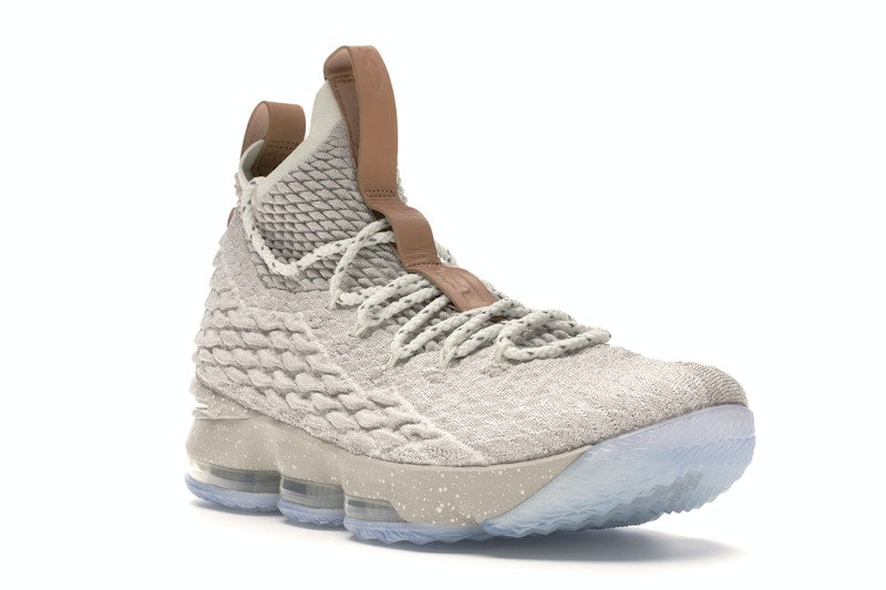 Nike LeBron 15 Ghost
