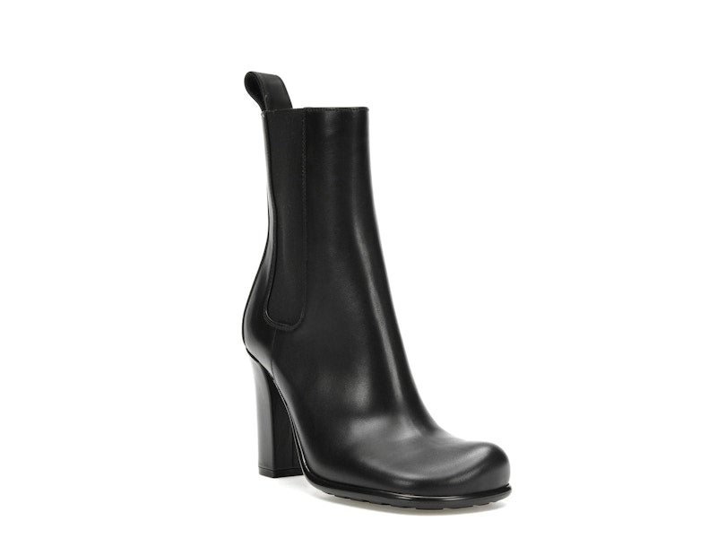 Bottega Veneta Storm Moulded Toe Leather Chelsea Boot Black (Women's)