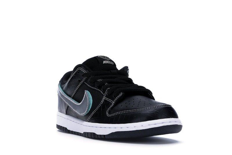 Nike SB Dunk Low Diamond Supply Co. Black Diamond
