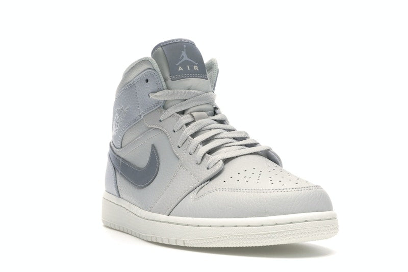 Jordan 1 Mid Light Bone