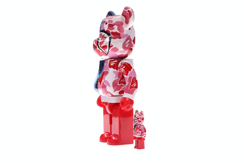 Bearbrick x Bape x Mika Ninagawa Shark 100% & 400% Set Pink