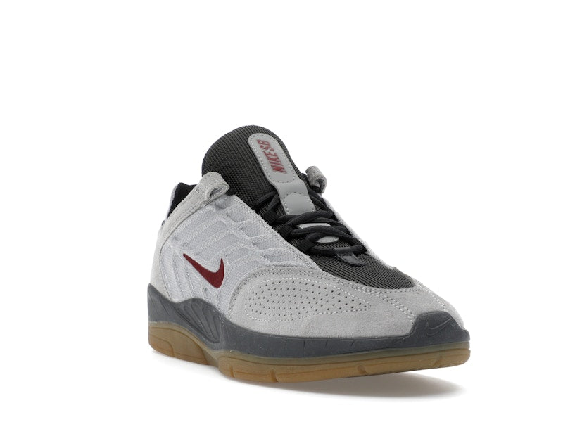 Nike SB Vertebrae Light Smoke Grey Dark Smoke Grey Black Dark Team Red