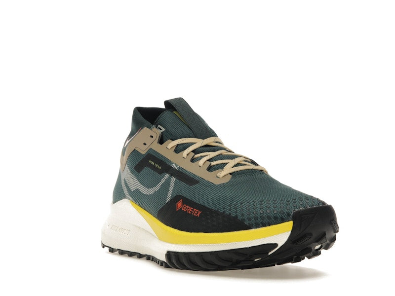Nike React Pegasus Trail 4 Gore-Tex Noble Green Picante Red