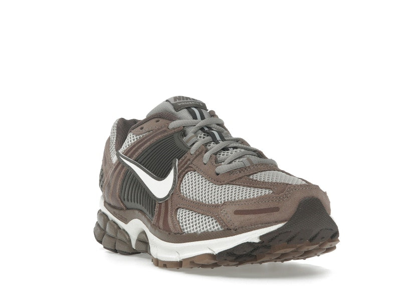 Nike Zoom Vomero 5 Mink Brown