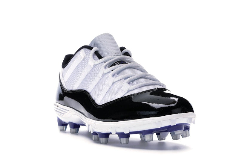 Jordan 11 Retro Low Cleat Concord